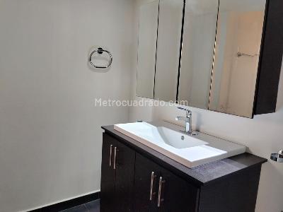 Casa de 4 alcobas en venta en El Poblado, Medellín, 480 m² · foto 18 de 20