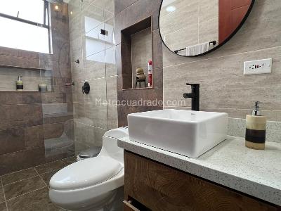 Casa de 4 alcobas en venta en Rionegro, Rionegro, 320 m² · foto 12 de 15