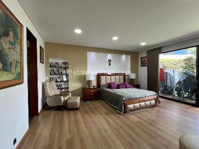 Casa de 4 alcobas en venta en Rionegro, Rionegro, 320 m² · foto 9 de 15