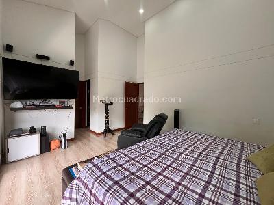 Casa de 4 alcobas en venta en Envigado, Envigado, 280 m² · foto 16 de 20