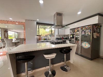 Casa de 4 alcobas en venta en Envigado, Envigado, 280 m² · foto 6 de 20