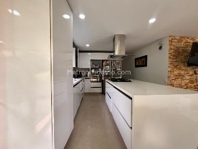 Casa de 4 alcobas en venta en Envigado, Envigado, 280 m² · foto 7 de 20