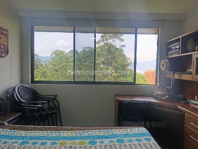 Apartamento de 3 alcobas en venta en El Poblado, Medellín, 160 m² · foto 16 de 19