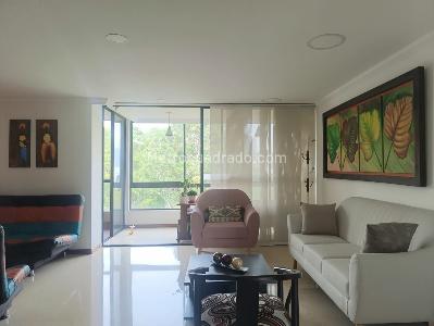 Apartamento de 3 alcobas en venta en El Poblado, Medellín, 160 m² · foto 2 de 19