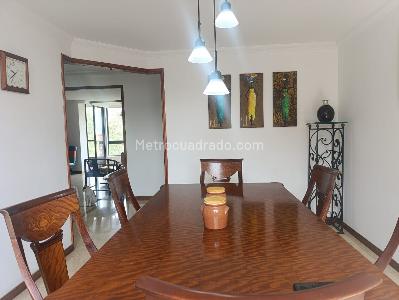 Apartamento de 3 alcobas en venta en El Poblado, Medellín, 160 m² · foto 6 de 19