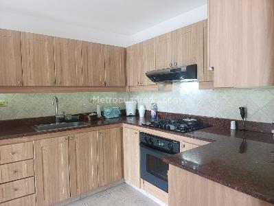 Apartamento de 3 alcobas en venta en El Poblado, Medellín, 160 m² · foto 9 de 19