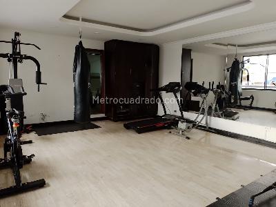 Apartamento de 4 alcobas en arriendo en El Poblado, Medellín, 468 m² · foto 14 de 19