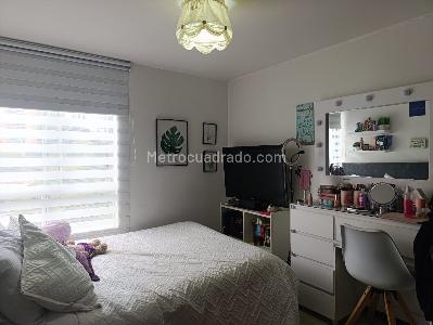 Apartamento de 3 alcobas en venta en El Poblado, Medellín, 116 m² · foto 10 de 19