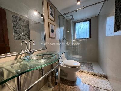 Apartamento en arriendo en El Poblado, Medellín · foto 17 de 19
