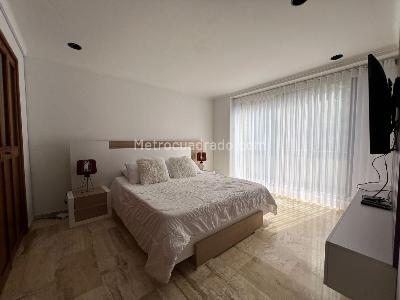 Apartamento en arriendo en El Poblado, Medellín · foto 8 de 19