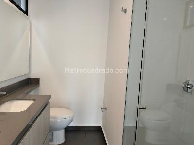 Apartamento de 3 alcobas en venta en Altos Del Poblado, Medellín, 122 m² · foto 16 de 20