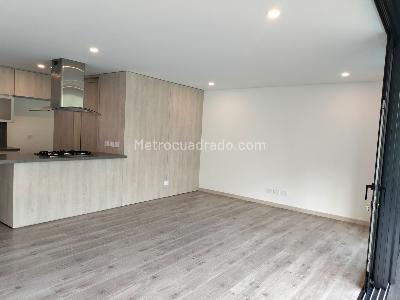 Apartamento de 3 alcobas en venta en Altos Del Poblado, Medellín, 122 m² · foto 2 de 20