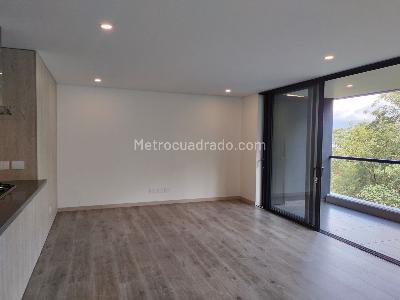 Apartamento de 3 alcobas en venta en Altos Del Poblado, Medellín, 122 m² · foto 4 de 20