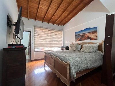 Casa de 5 alcobas en venta en El Poblado, Medellín, 287 m² · foto 8 de 20