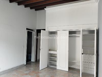 Apartamento de 3 alcobas en arriendo en El Poblado, Medellín, 120 m² · foto 11 de 18