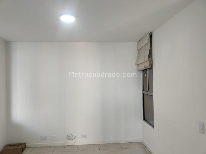 Apartamento de 2 Alcobas en El Poblado con Gimnasio - 8