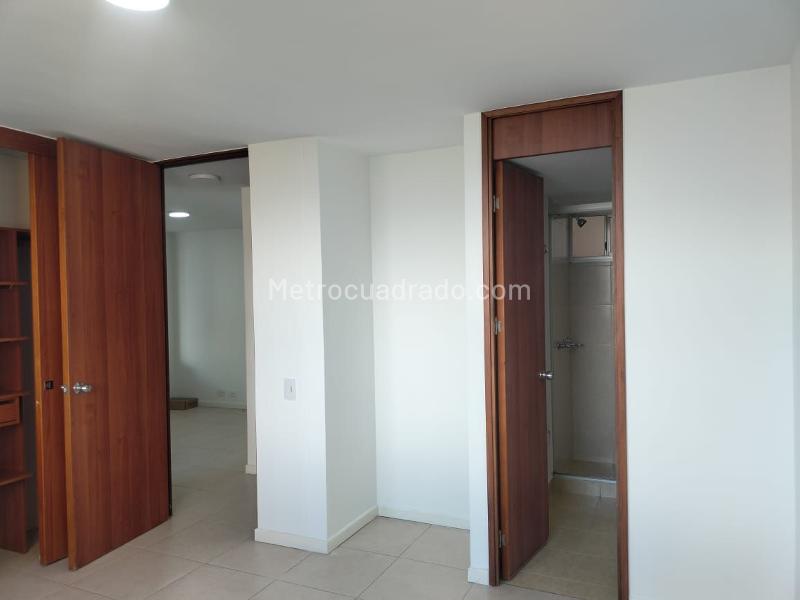 Apartamento de 2 Alcobas en El Poblado con Gimnasio - 9