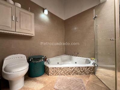 Casa de 4 alcobas en venta en Llanogrande, Rionegro, 460 m² · foto 13 de 20