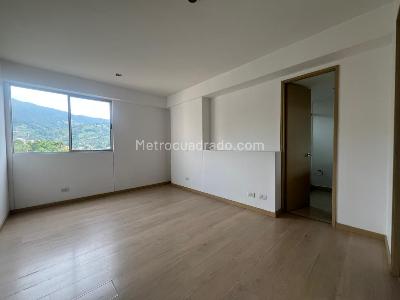 Apartamento en venta en Envigado, Envigado · foto 11 de 17