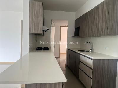 Apartamento en venta en Envigado, Envigado · foto 4 de 17