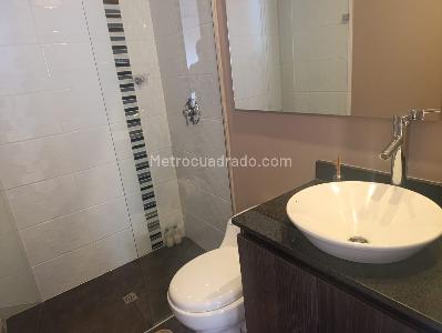 Apartamento de 2 alcobas en arriendo en Los Balsos, Medellín, 85 m² · foto 16 de 17