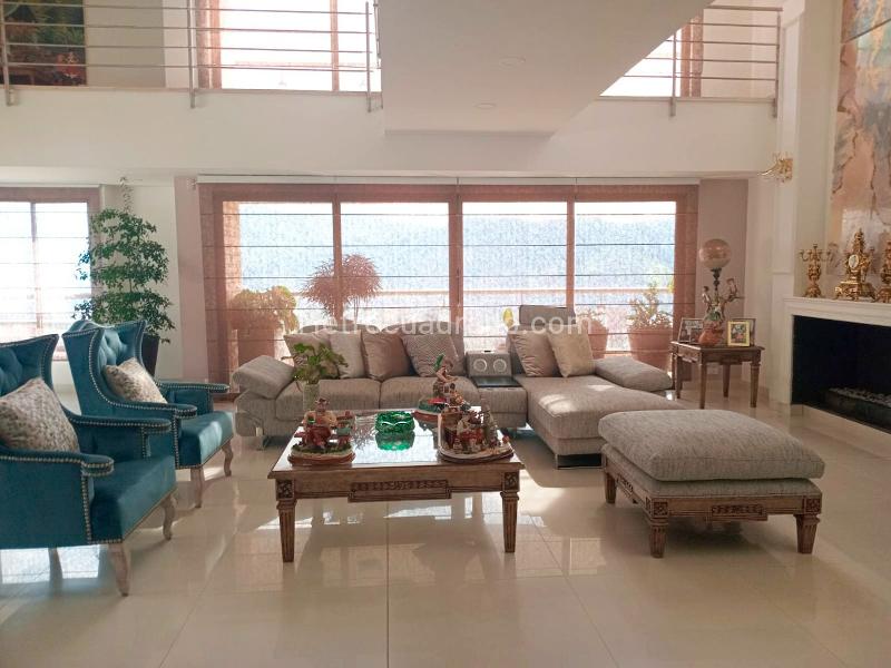 Apartamento de Lujo de 4 Alcobas en El Poblado - 2