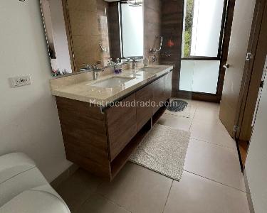 Apartamento de 3 alcobas en venta en Llanogrande, Rionegro, 140 m² · foto 9 de 11