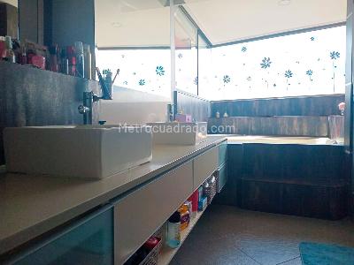 Apartamento de 4 alcobas en venta en El Poblado, Medellín, 760 m² · foto 17 de 20
