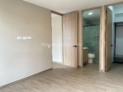 Apartamento de 2 alcobas en venta en Sabaneta, Sabaneta, 72 m² · foto 13 de 20