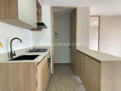 Apartamento de 2 alcobas en venta en Sabaneta, Sabaneta, 72 m² · foto 8 de 20