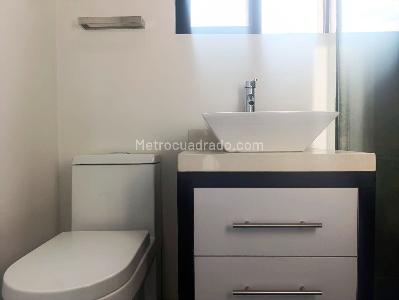 Apartamento en arriendo en El Poblado, Medellín · foto 18 de 20