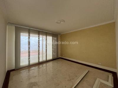Casa de 4 alcobas en arriendo en Los Balsos No2, Medellín, 300 m² · foto 2 de 17