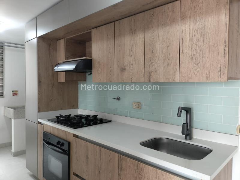 Apartamento de 2 Alcobas con Gimnasio en El Poblado - 5