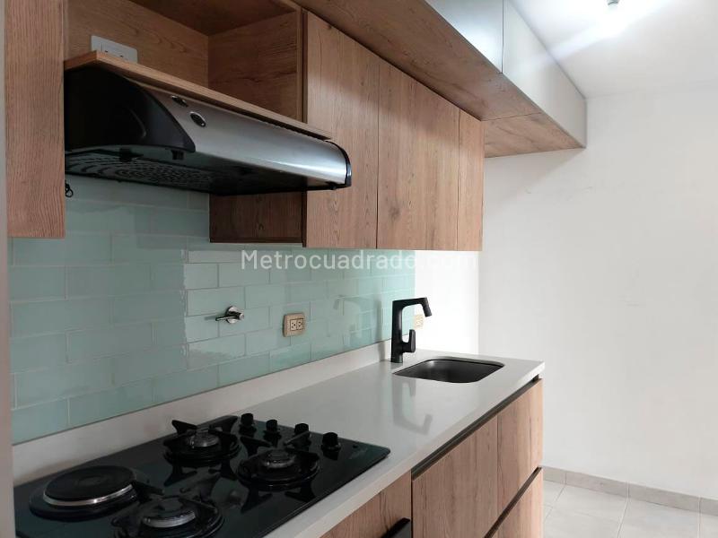 Apartamento de 2 Alcobas con Gimnasio en El Poblado - 7