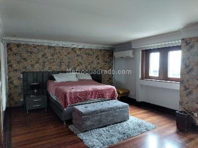 Casa de 3 alcobas en venta en El Poblado, Medellín, 540 m² · foto 10 de 20