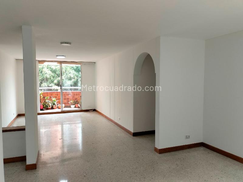 3BR Apartment for Rent in El Poblado (Gated Community) - 2