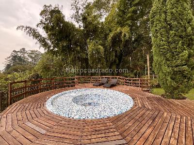 Casa de 4 alcobas en venta en Envigado, Envigado, 520 m² · foto 19 de 20