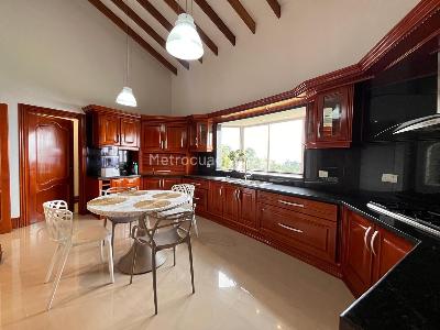Casa de 4 alcobas en venta en Envigado, Envigado, 520 m² · foto 5 de 20