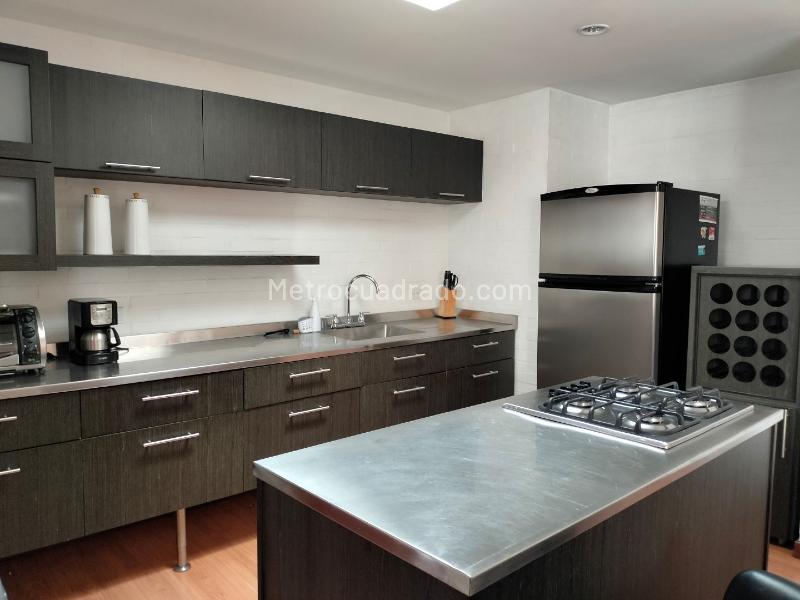 Furnished 1BR Apartaestudio with Balcony in El Poblado - 5