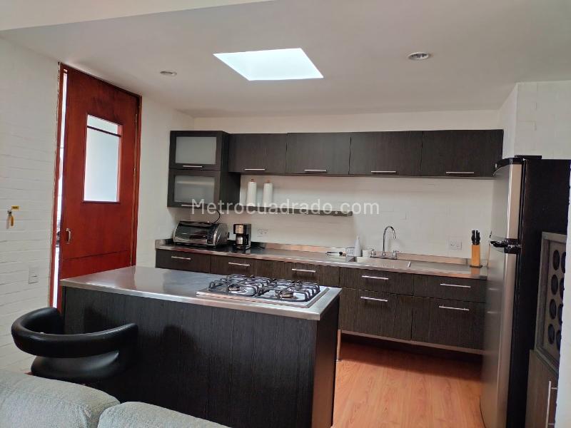 Furnished 1BR Apartaestudio with Balcony in El Poblado - 7