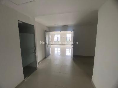 Office for rent in EL POBLADO, Medellín