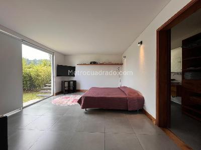 Casa de 4 alcobas en arriendo en Envigado, Envigado · foto 8 de 20