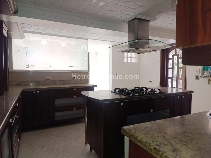 Casa en Arriendo, EL POBLADO, Medellín - Widok 5