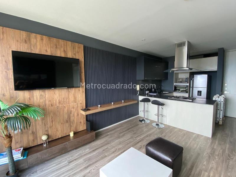 Furnished 1BR Apartaestudio with 2 Baths in El Poblado - 3
