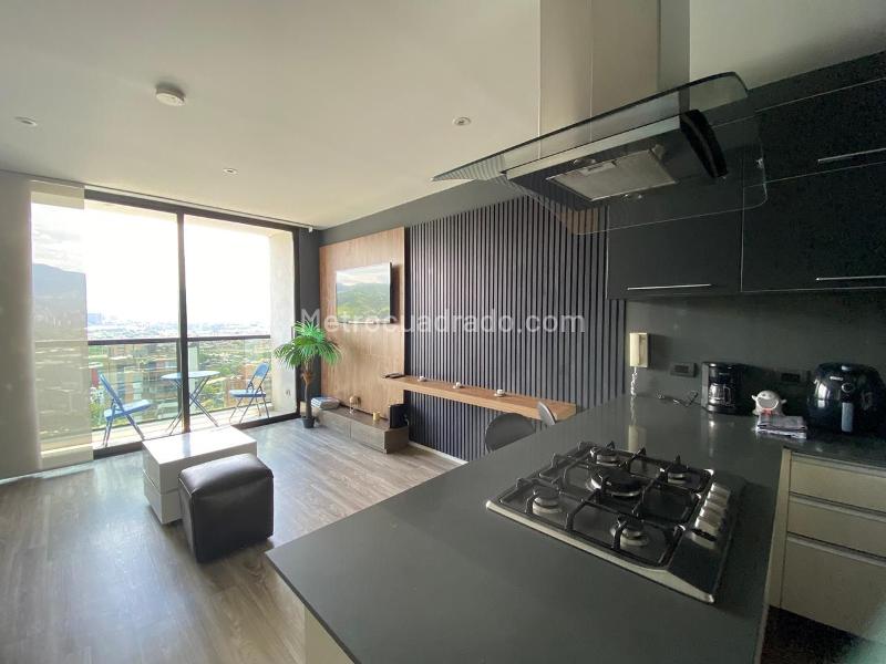 Furnished 1BR Apartaestudio with 2 Baths in El Poblado - 5