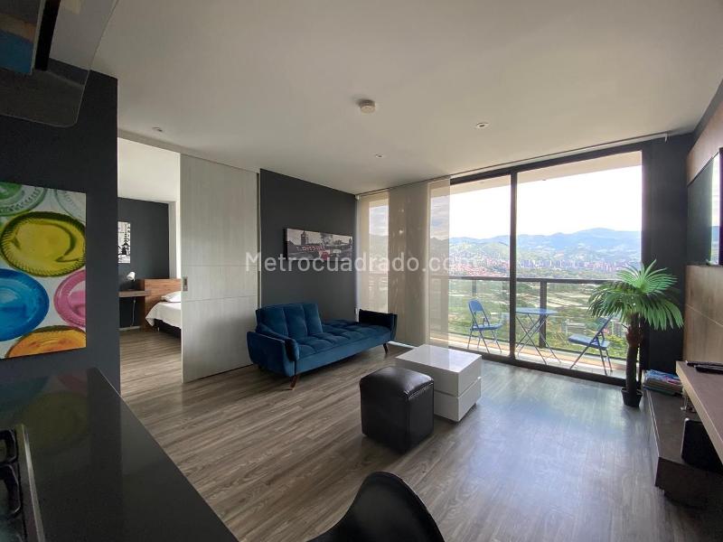 Furnished 1BR Apartaestudio with 2 Baths in El Poblado - 8