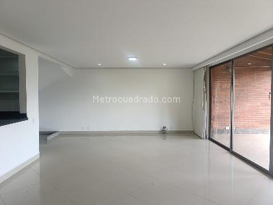 Casa en Arriendo, EL POBLADO, Medellín