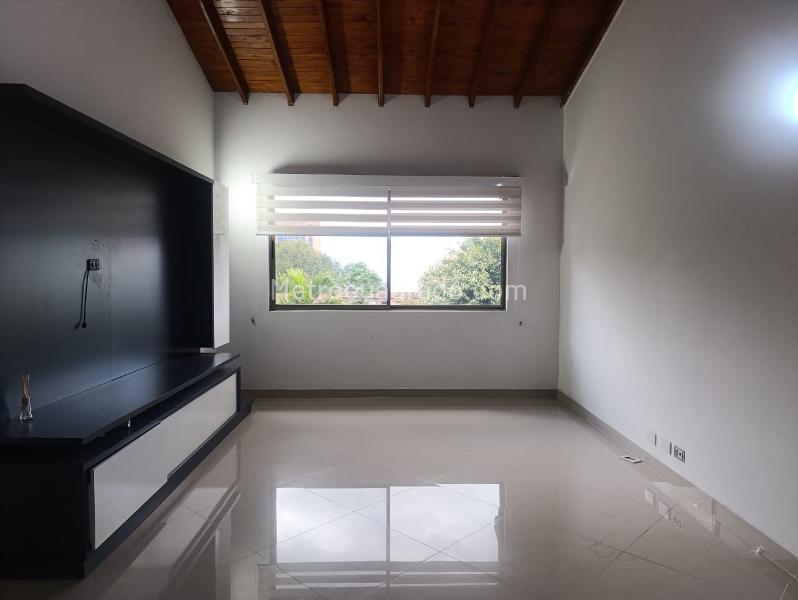 4BR House with Jacuzzi in El Poblado Gated Unit - 8