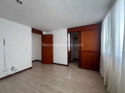 Apartamento en venta en El Poblado, Medellín · foto 10 de 17