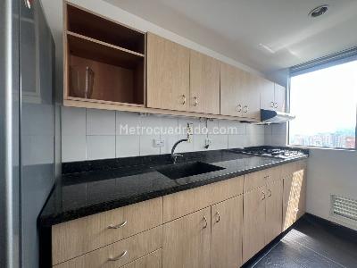 Apartamento en venta en El Poblado, Medellín · foto 8 de 17